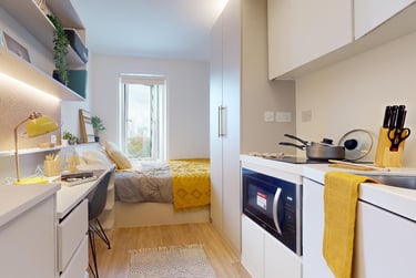iQ East Court Student Halls, 450 Mile End Road, Mile End, London, E1 4GG - Image 1